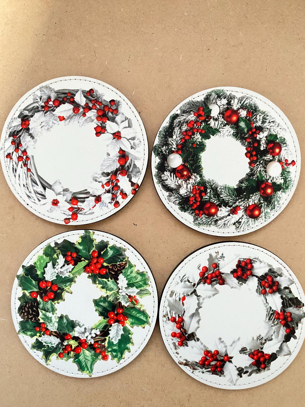 Lot de 4 Sous-verres/dessous de tasses, sous-bocks, couronnes de Noël